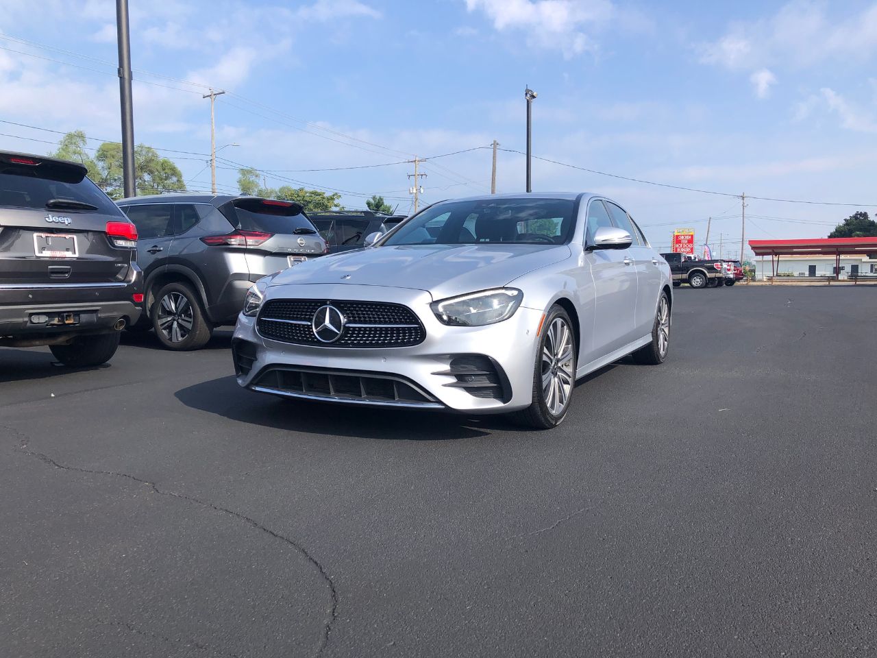 2022 Mercedes Benz E 350 photo 3