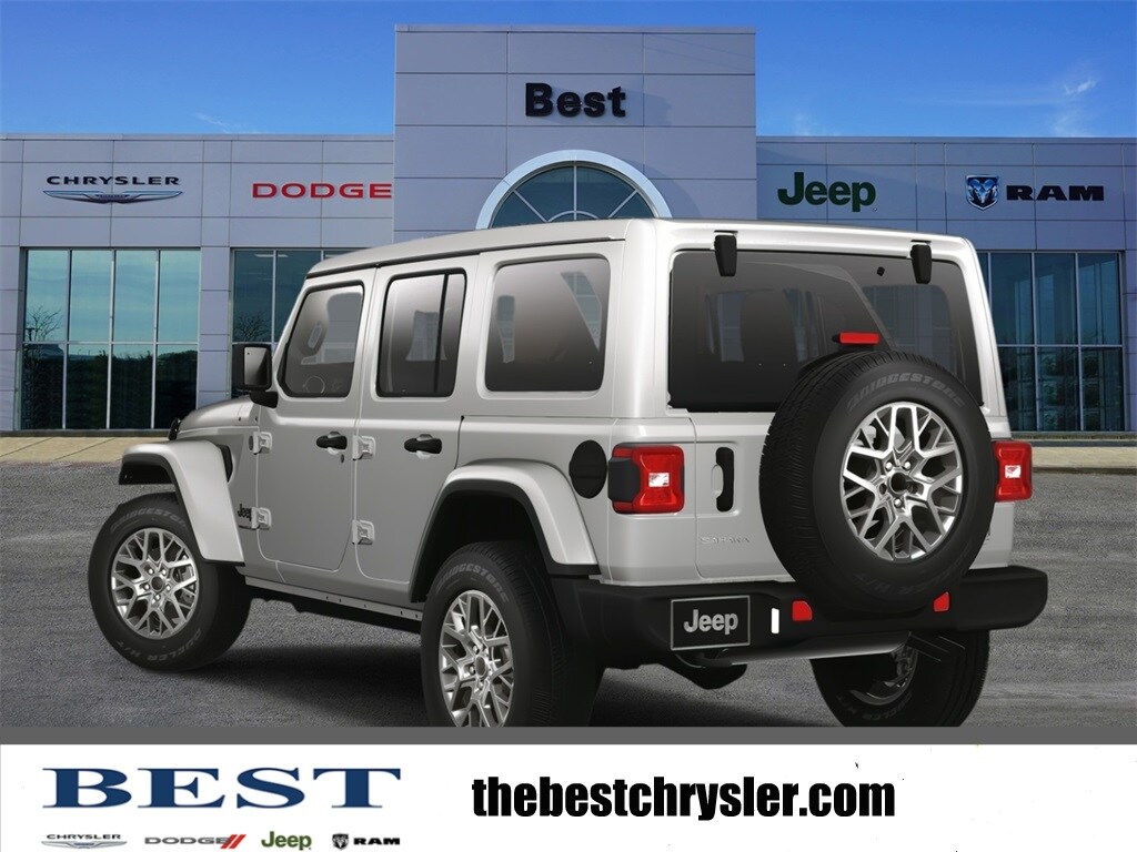 2025 Jeep Wrangler Sahara photo 4