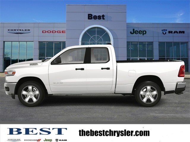 2025 Ram 1500 Tradesman photo 3