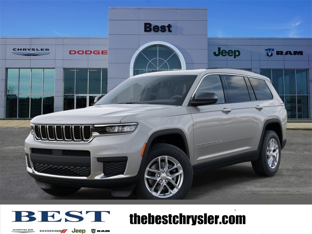 2025 Jeep Grand Cherokee L Laredo's photo