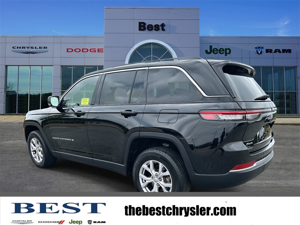 2022 Jeep Grand Cherokee Limited photo 3
