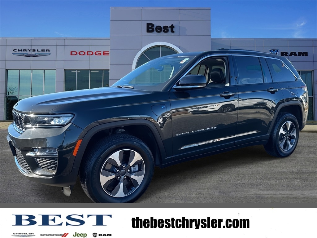 2023 Jeep Grand Cherokee 4xe's photo
