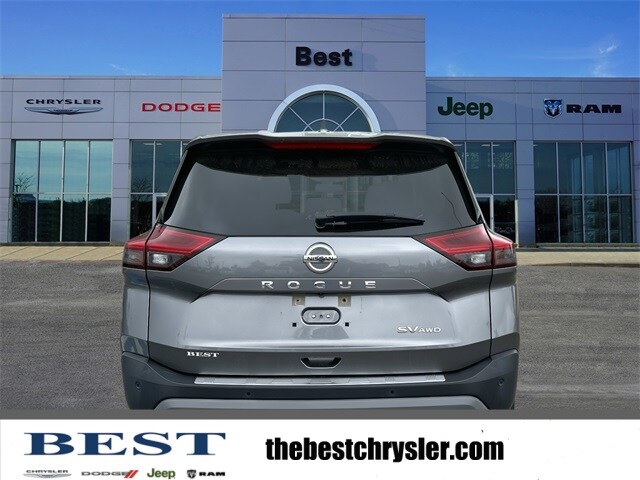 2021 Nissan Rogue SV photo 3