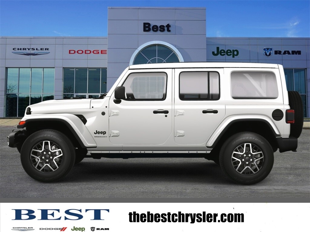 2025 Jeep Wrangler Sahara photo 3