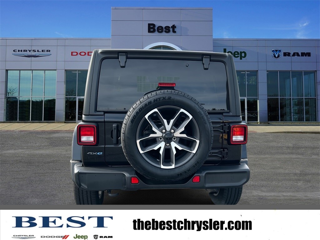 2024 Jeep Wrangler 4xe Sport S photo 4