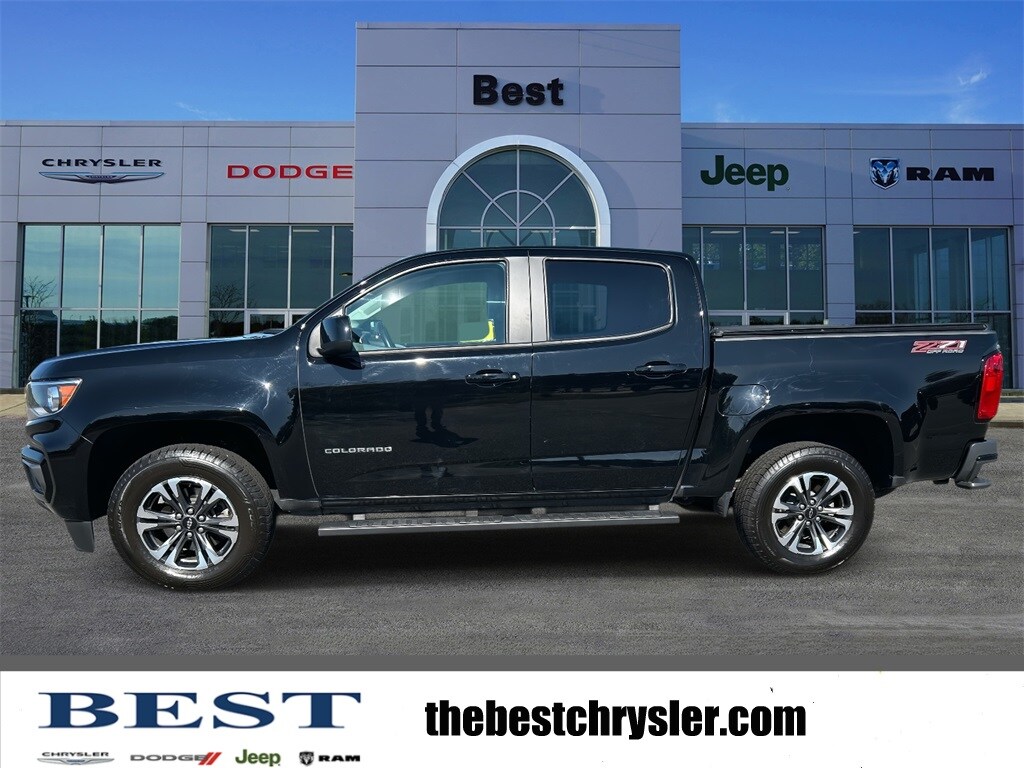 2022 Chevrolet Colorado Z71 photo 2