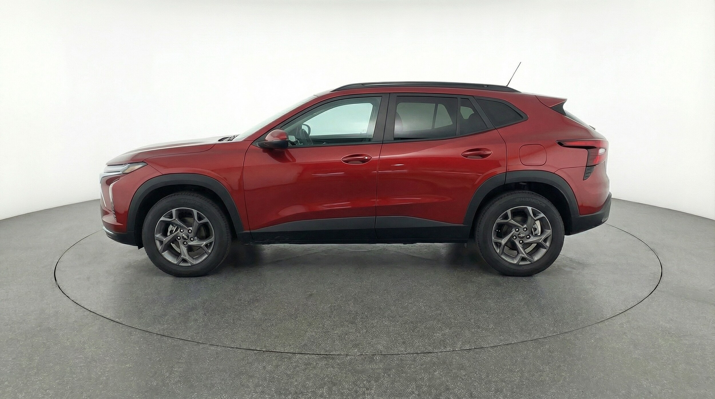 Thumbnail: 2025 Chevrolet Trax - 4