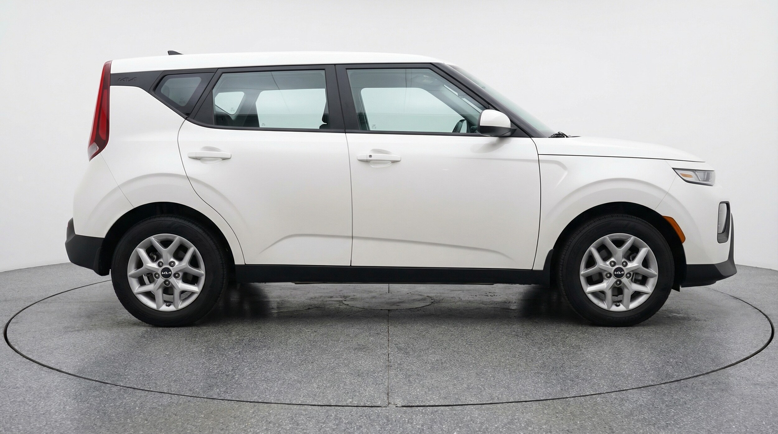 Thumbnail: 2025 Kia Soul - 8