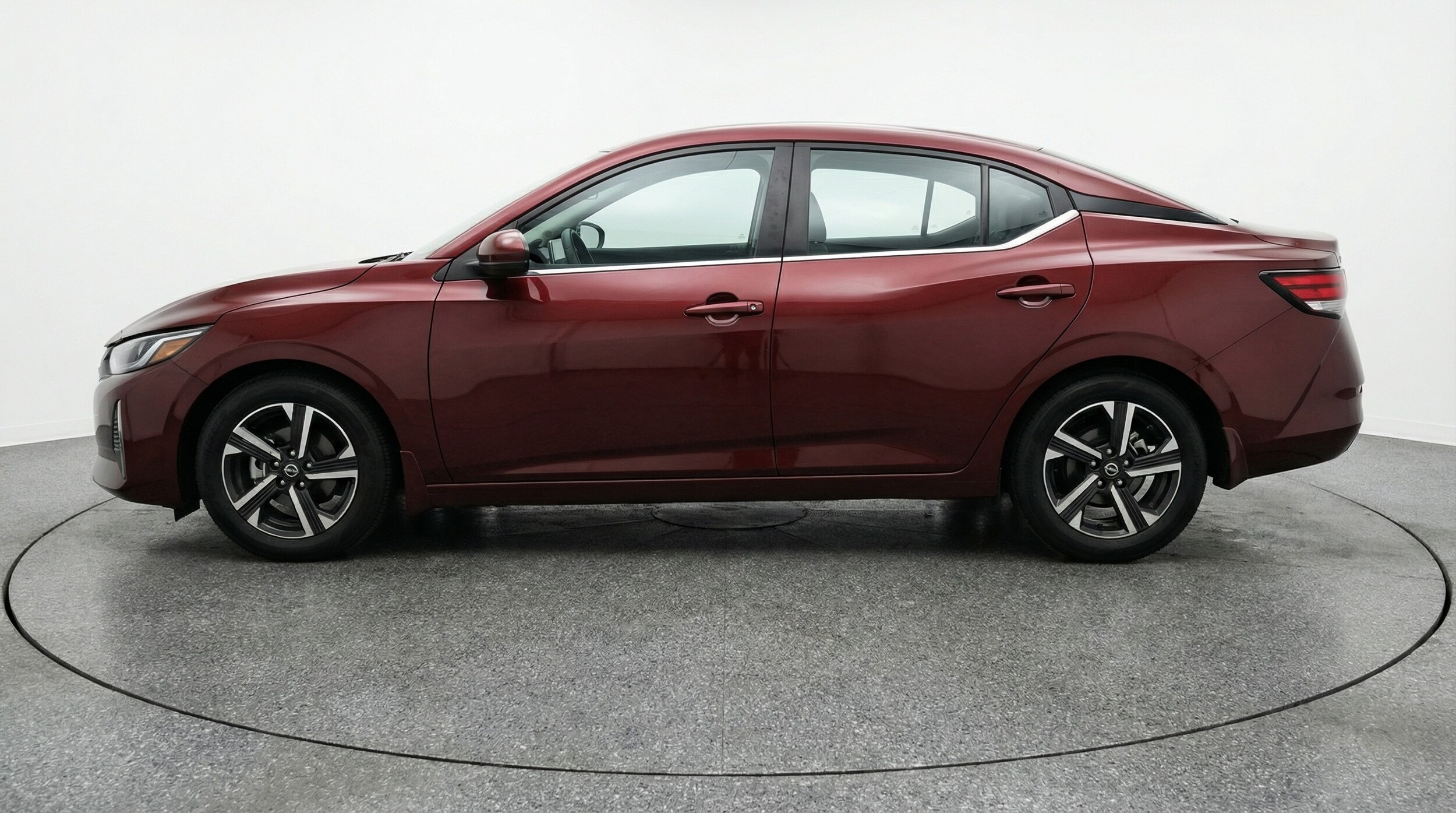 Thumbnail: 2025 Nissan Sentra - 4