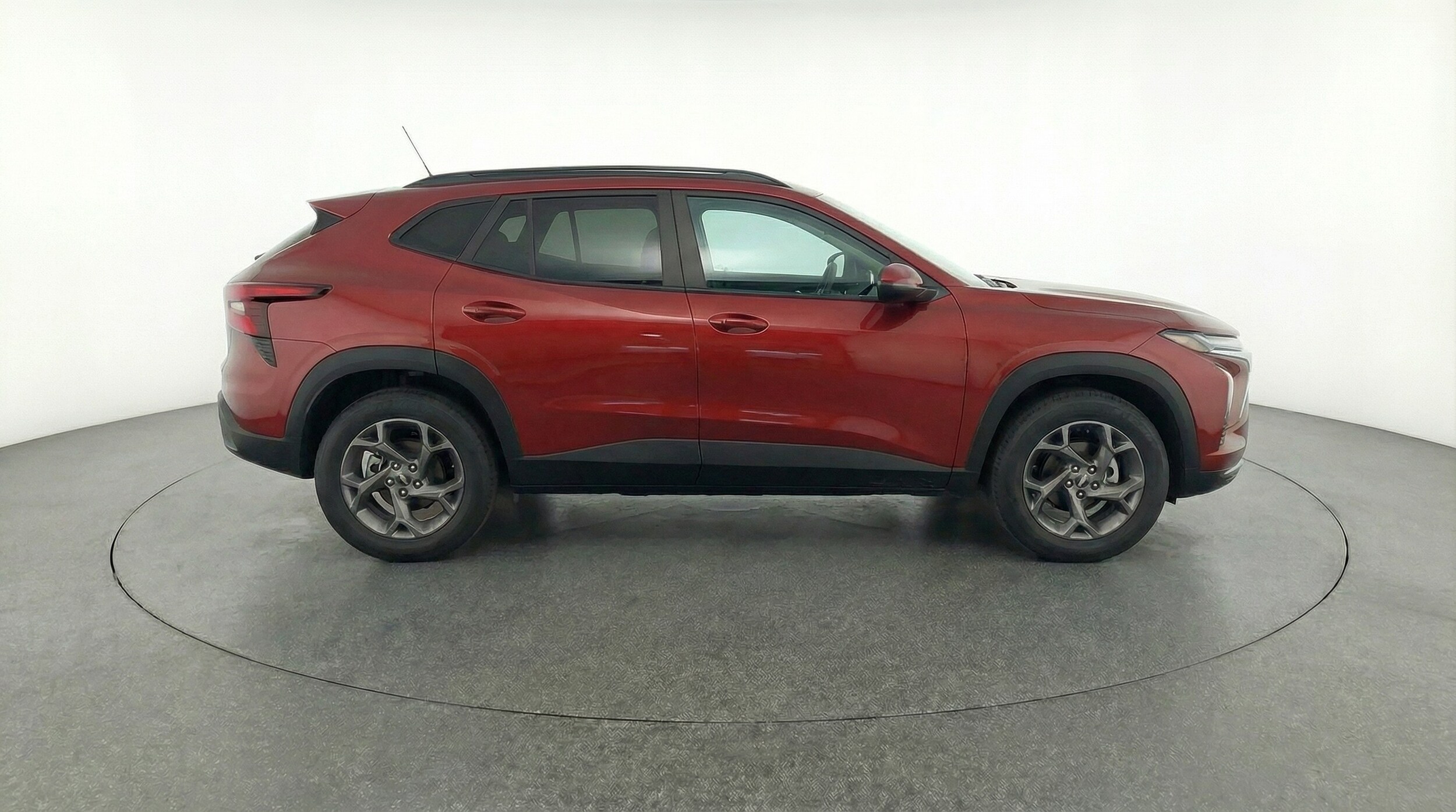 Thumbnail: 2025 Chevrolet Trax - 8