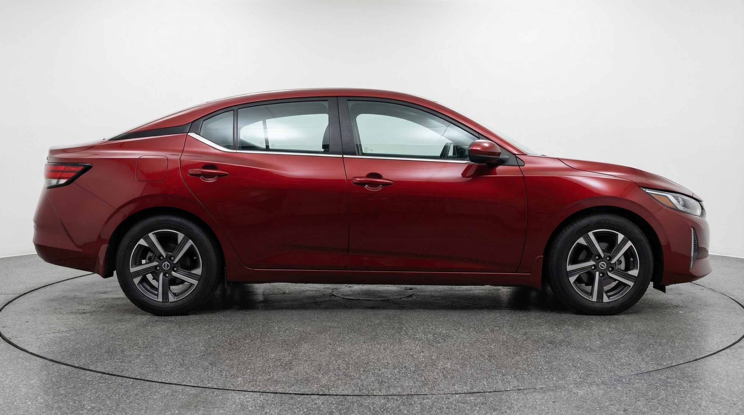 Thumbnail: 2025 Nissan Sentra - 8