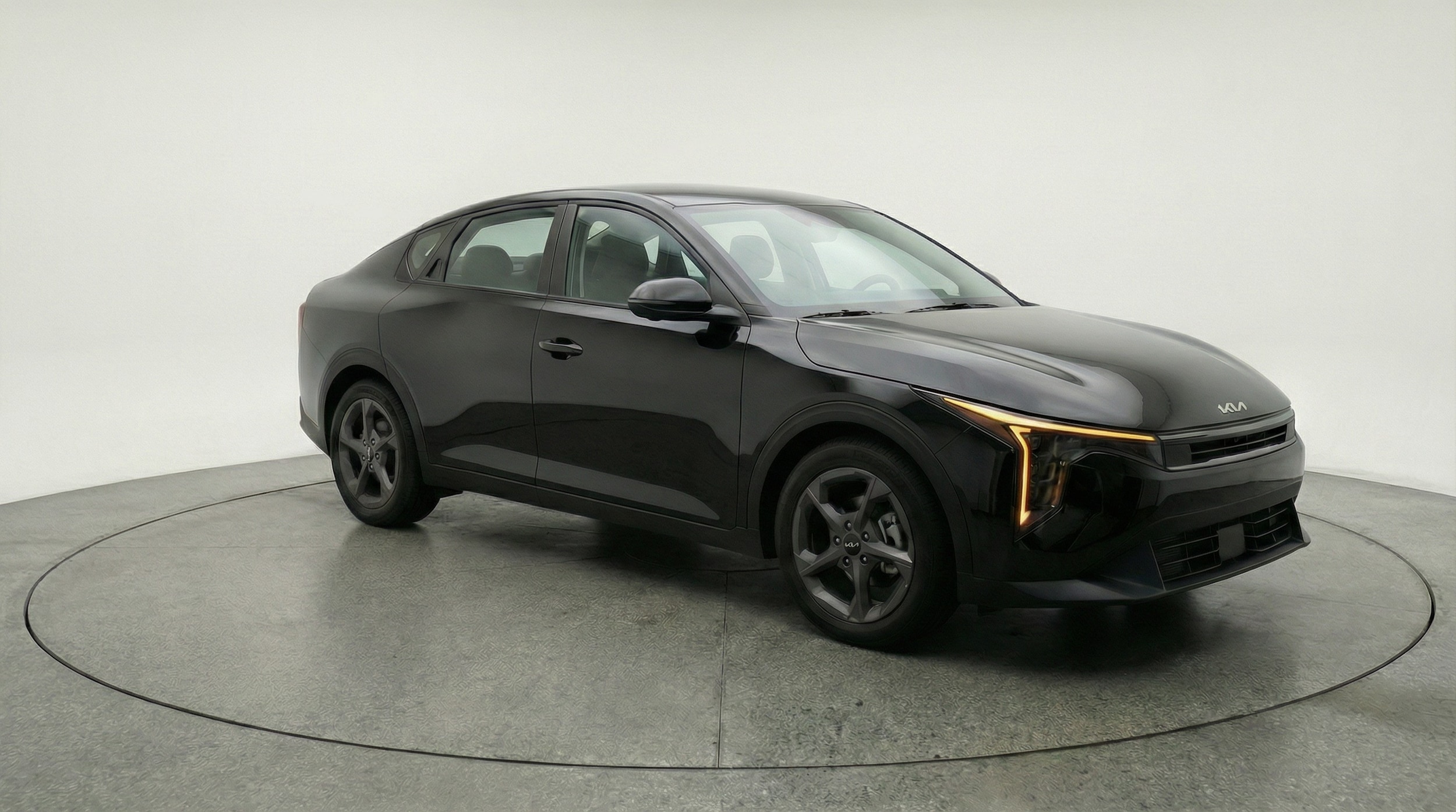 Thumbnail: 2025 Kia K4 - 1