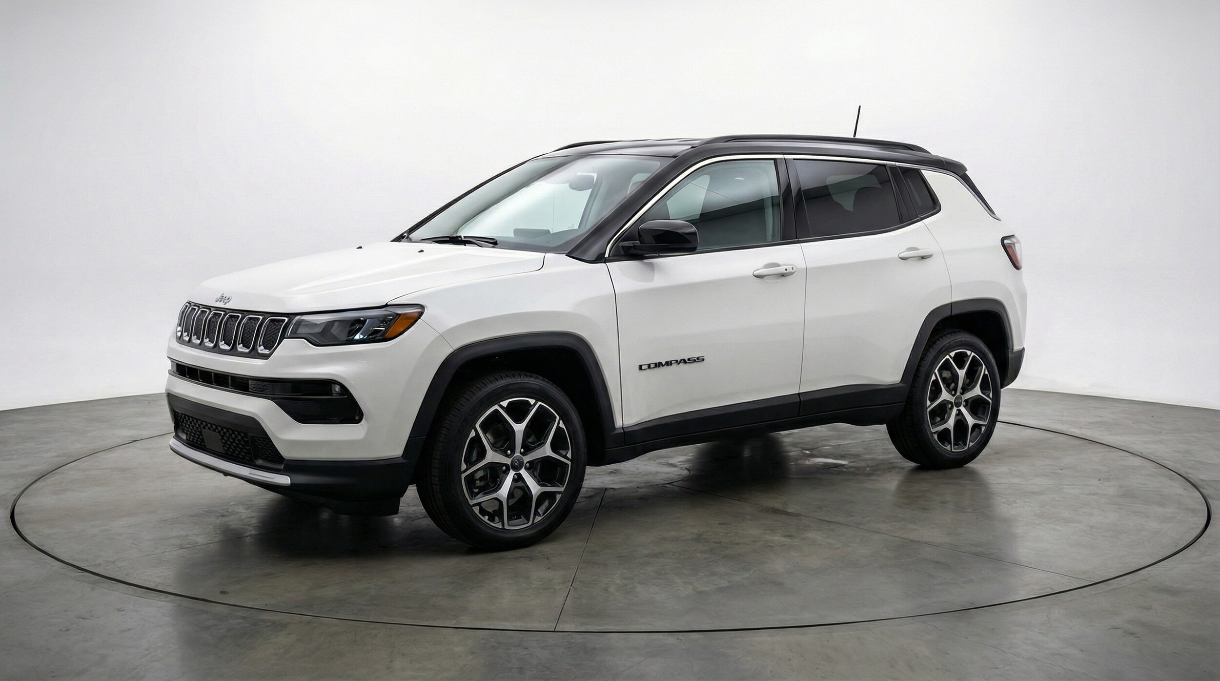 Thumbnail: 2025 Jeep Compass - 3