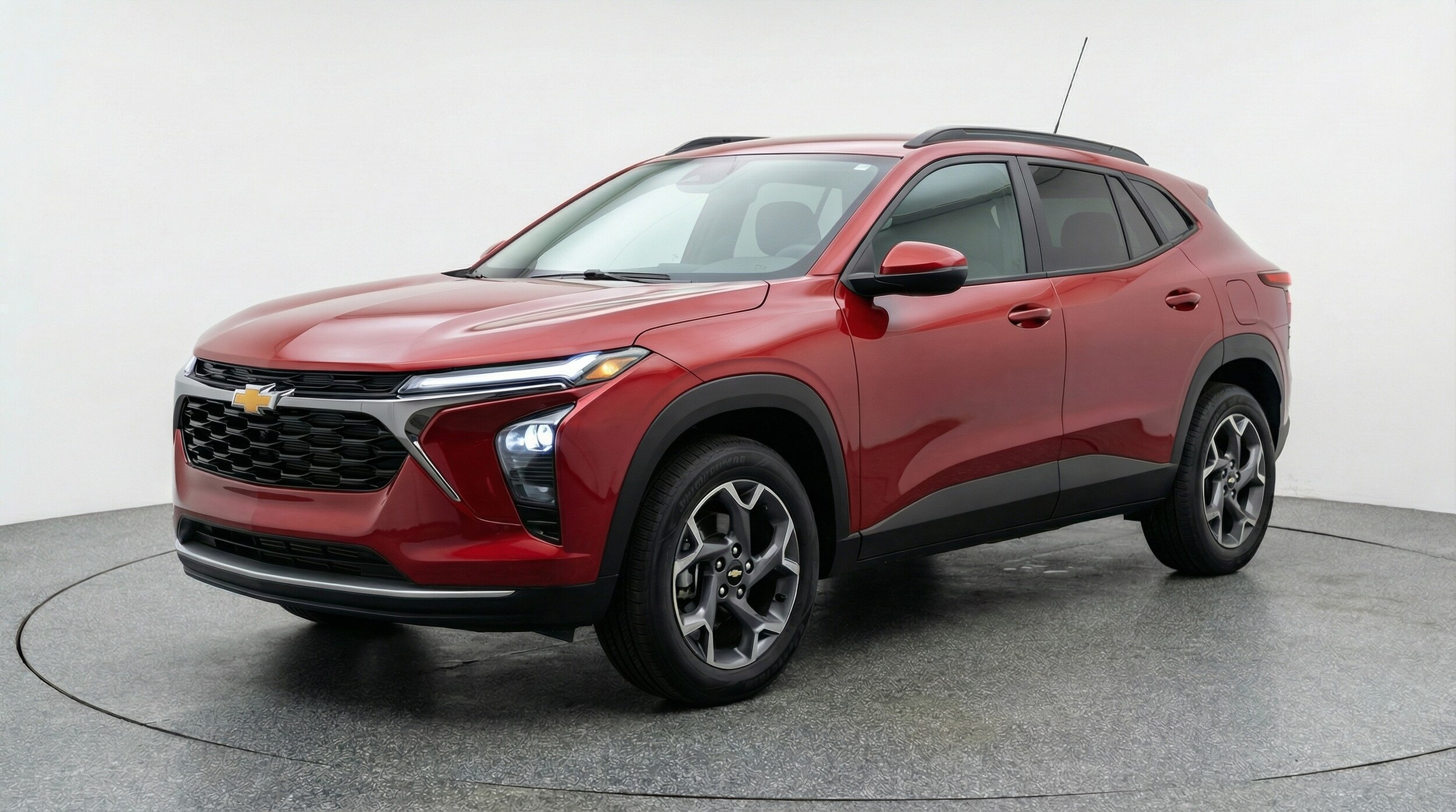 Thumbnail: 2025 Chevrolet Trax - 3