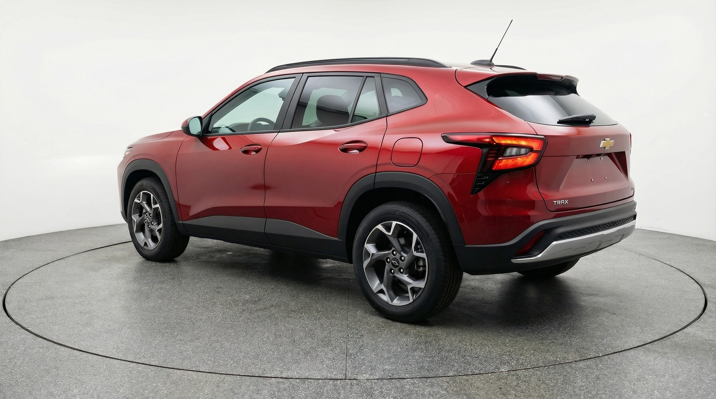 Thumbnail: 2025 Chevrolet Trax - 5