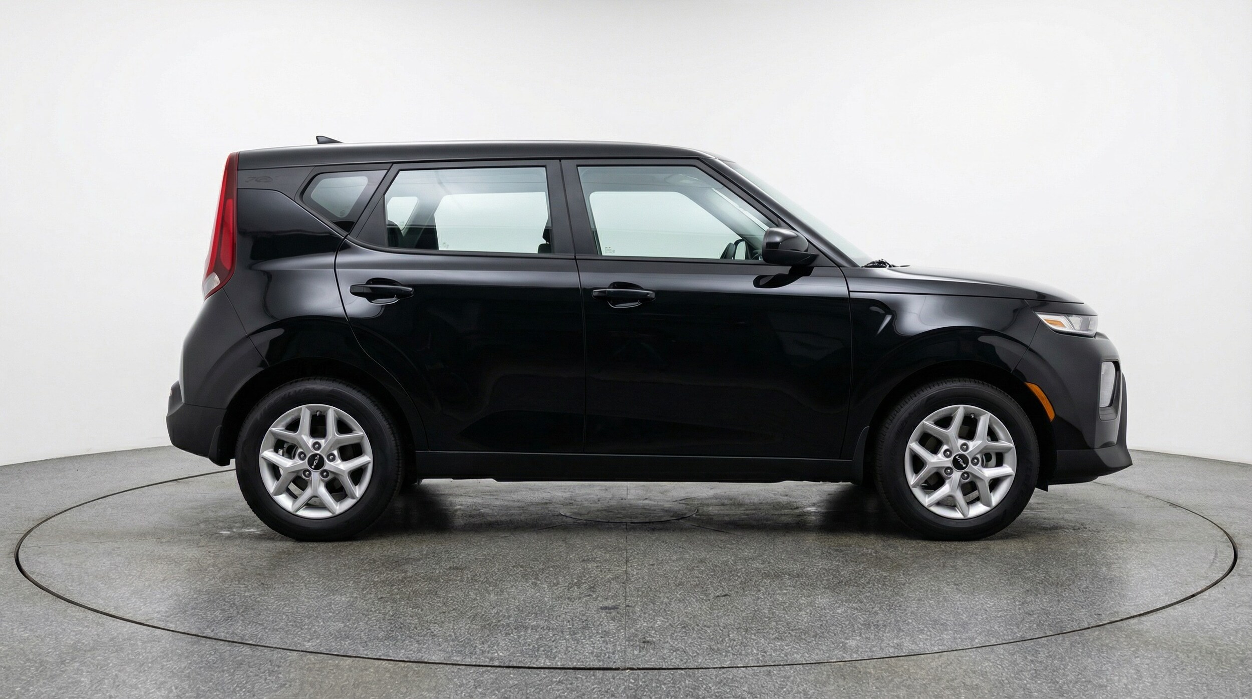 Thumbnail: 2025 Kia Soul - 8