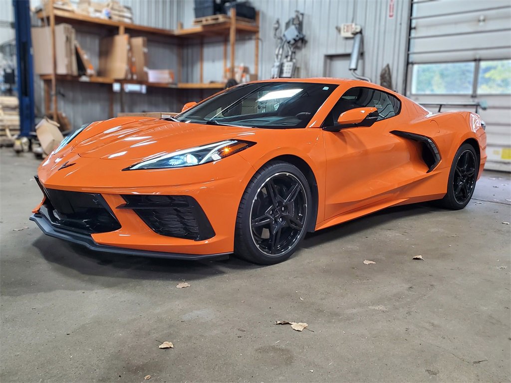 2023 Chevrolet Corvette Stingray 3LT photo 2