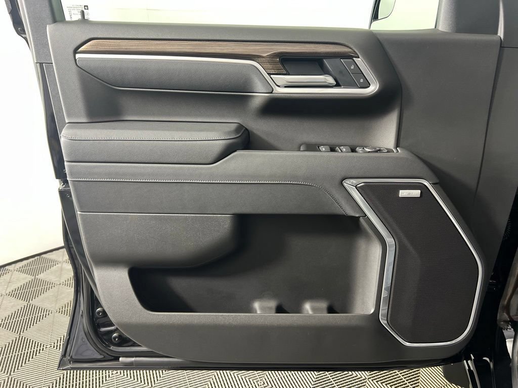 2026 Chevrolet Silverado 1500 RST - Photo 15