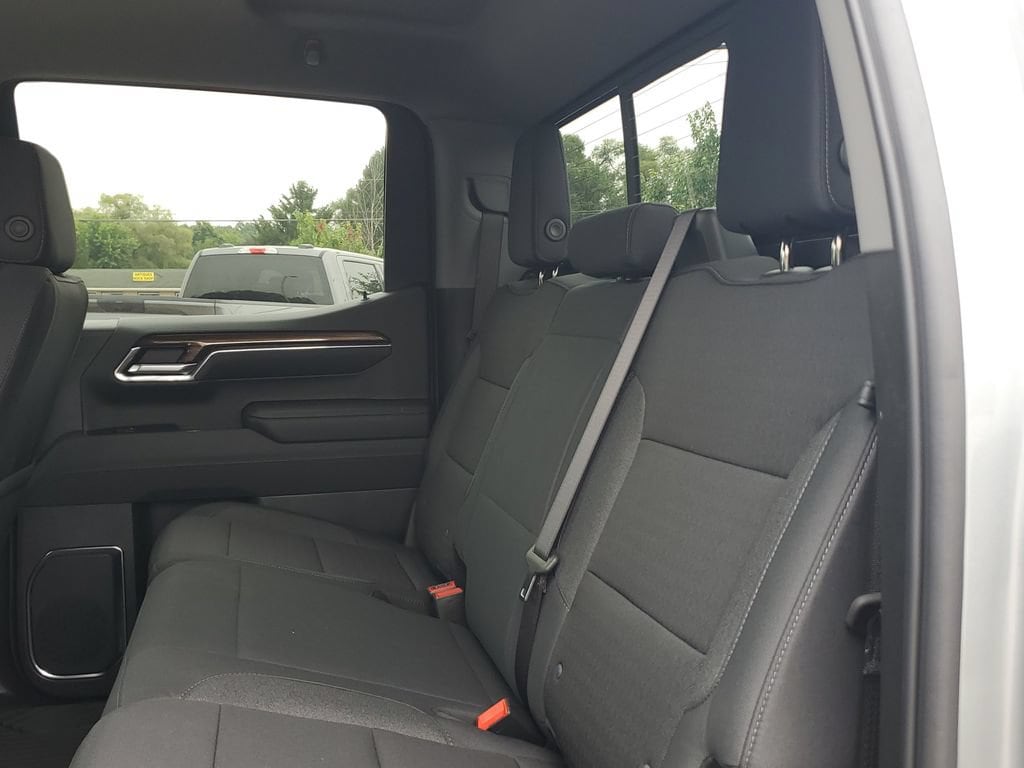 2026 Chevrolet Silverado 1500 LT Trail Boss - Photo 10