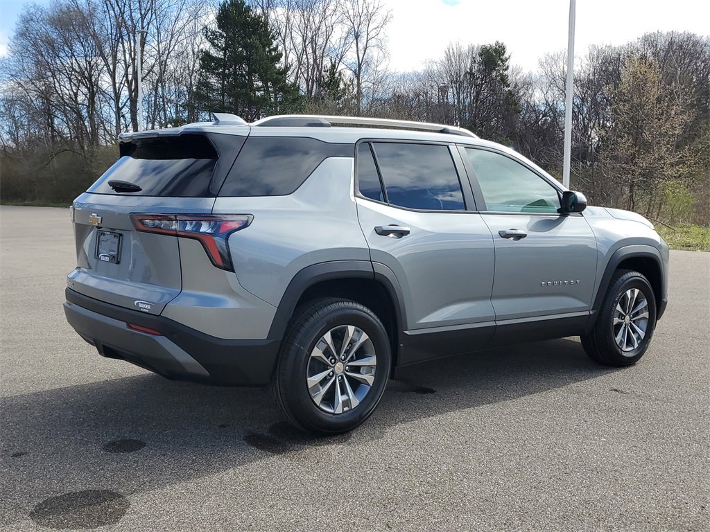2025 Chevrolet Equinox LT photo 4