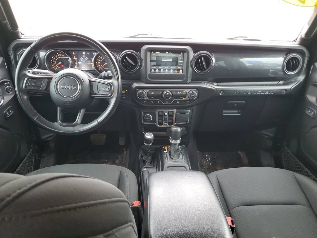 2022 Jeep Wrangler Unlimited Altitude - Photo 10