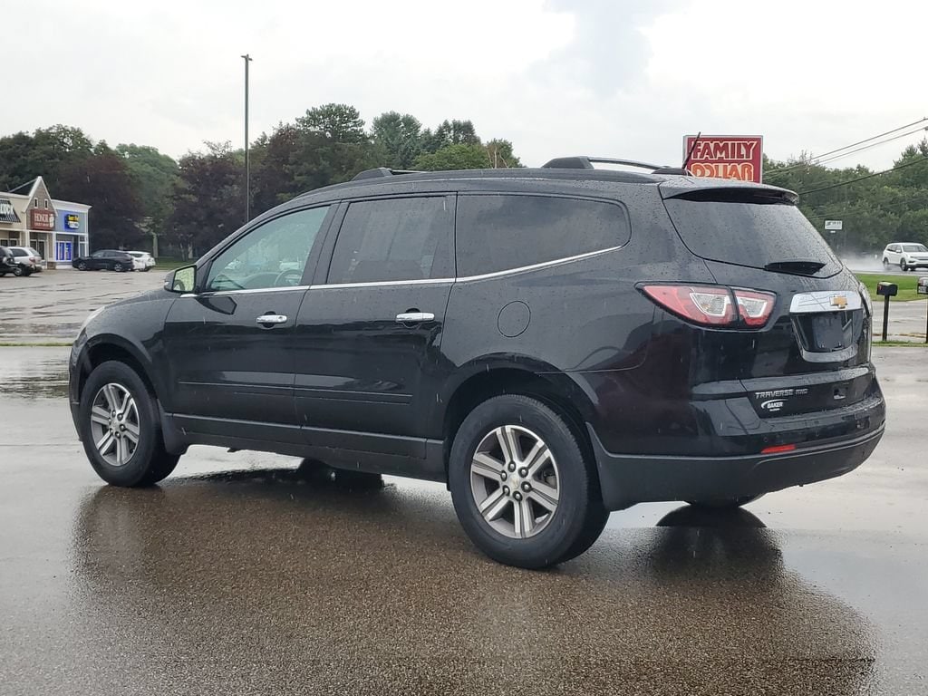 Used 2017 Chevrolet Traverse LT SUV