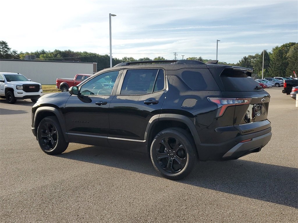 2026 Chevrolet Equinox LT photo 3