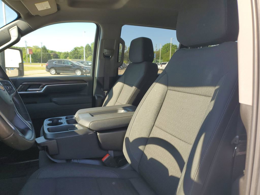 2025 Chevrolet Silverado 2500HD LT - Photo 15