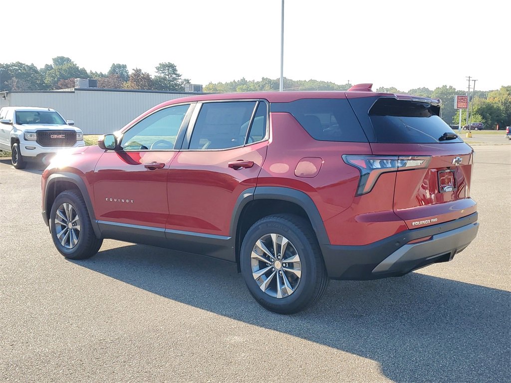 2026 Chevrolet Equinox LT photo 3