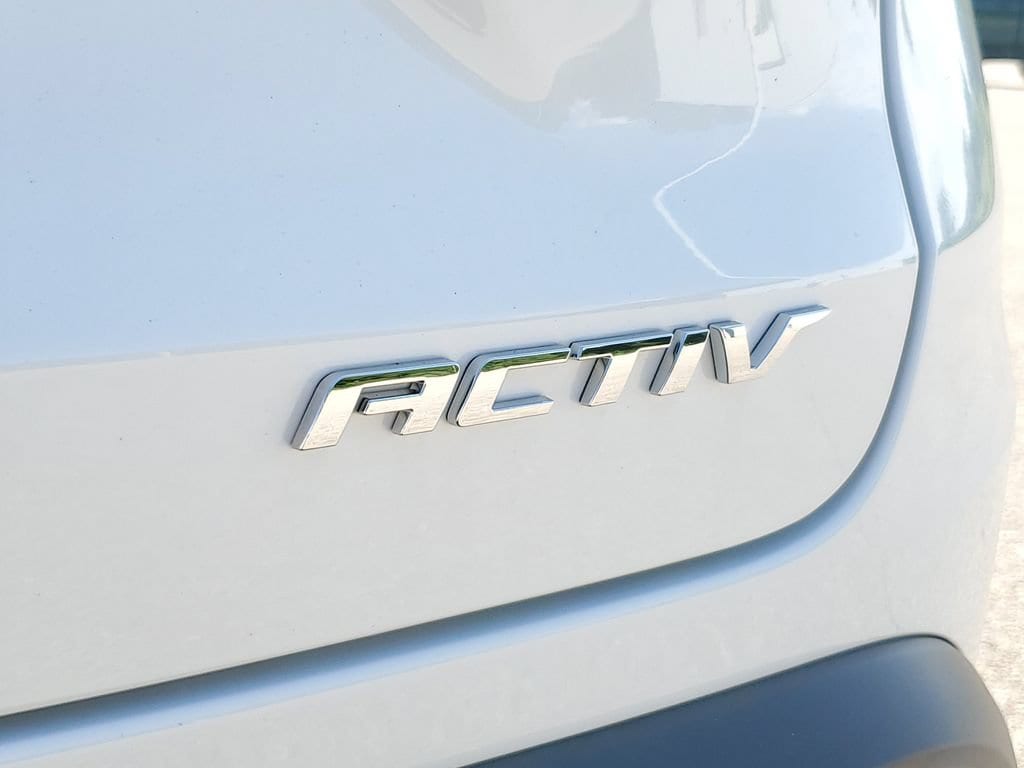 2026 Chevrolet Trax Activ - Photo 7