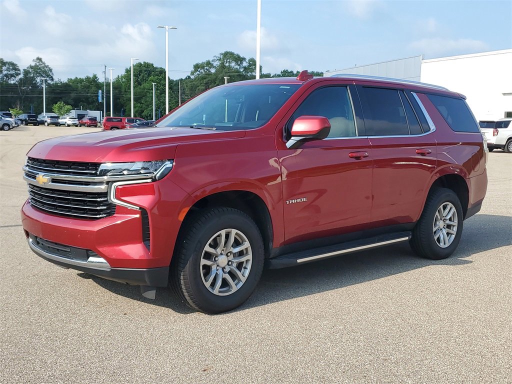 2021 Chevrolet Tahoe LT photo 2
