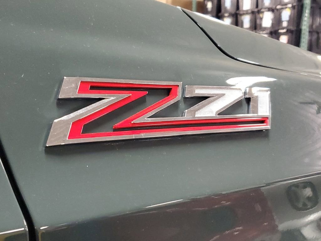 2026 Chevrolet Suburban Z71 - Photo 6