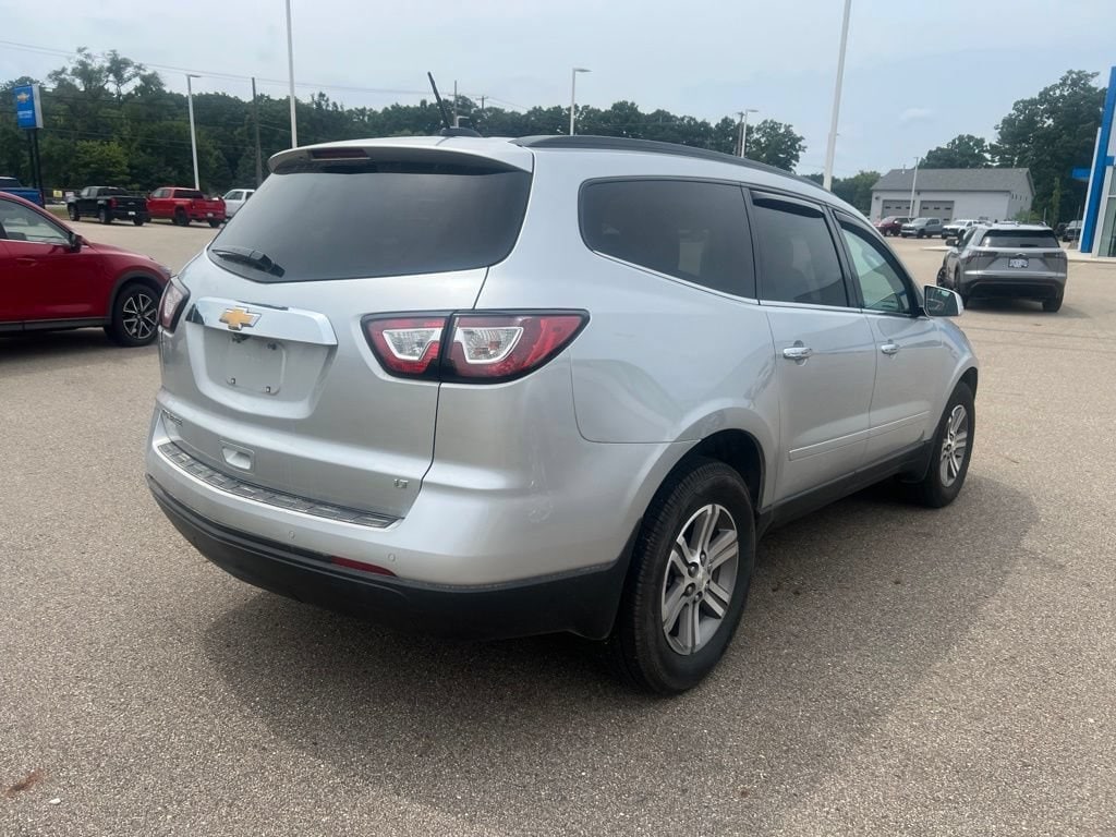 Used 2017 Chevrolet Traverse LT SUV