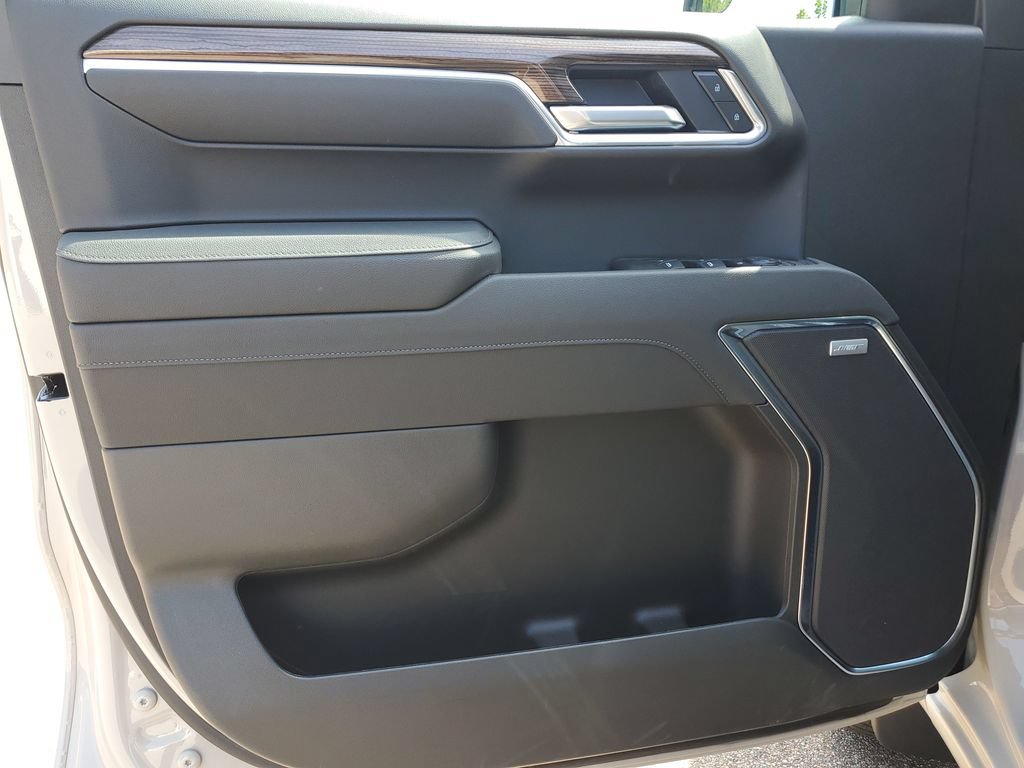 2026 Chevrolet Silverado 1500 RST - Photo 14