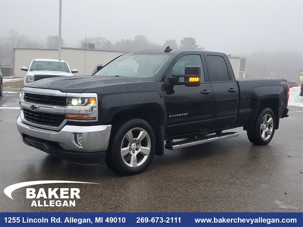 Used 2017 Chevrolet Silverado 1500 LT Truck