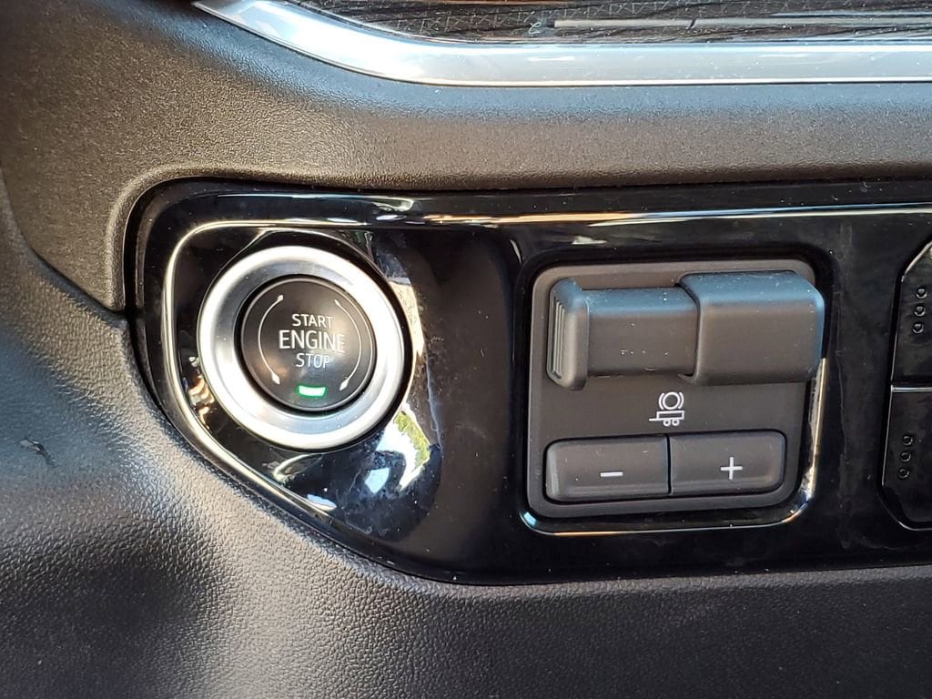 2025 Chevrolet Silverado 2500HD LT - Photo 25