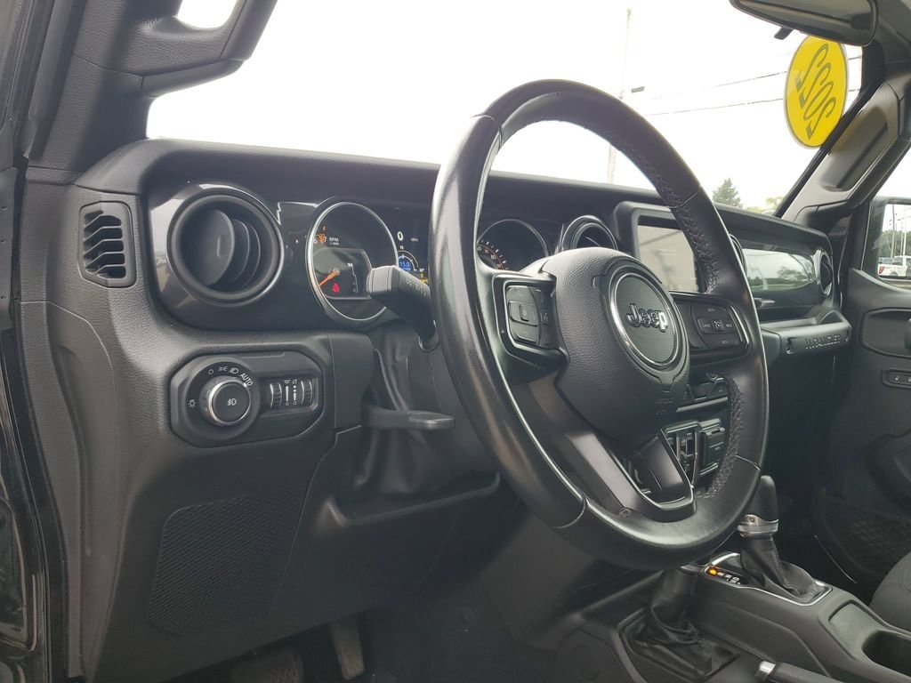 2022 Jeep Wrangler Unlimited Altitude - Photo 13