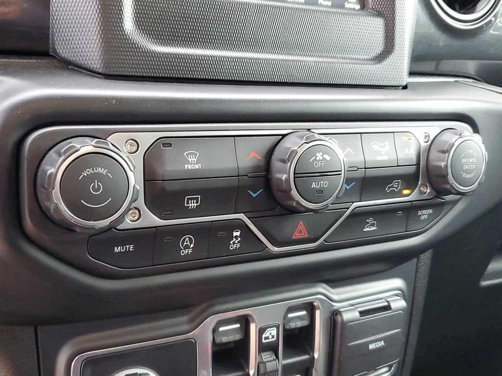 2022 Jeep Wrangler Unlimited Altitude - Photo 24