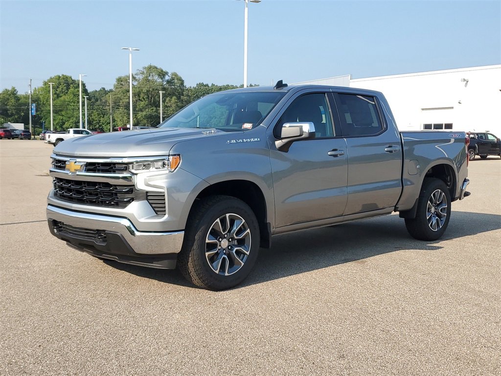 2025 Chevrolet Silverado 1500 LT photo 2