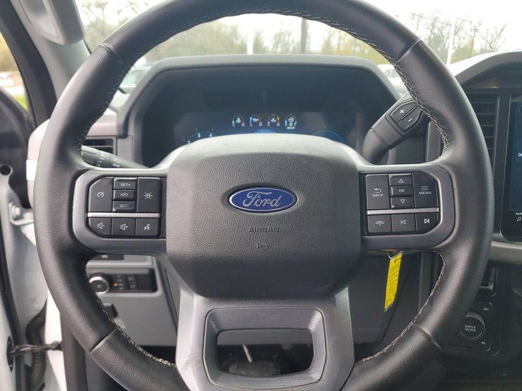 2025 Ford F-150 XLT - Photo 15