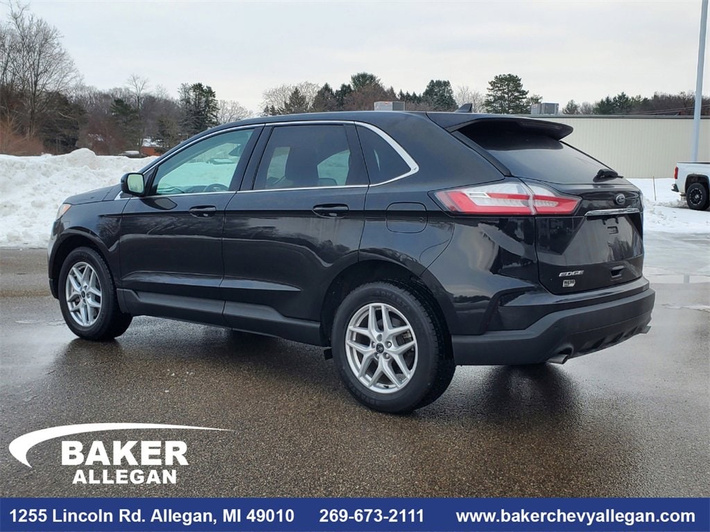 Used 2024 Ford Edge SEL