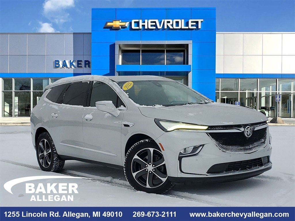 2022 Buick Enclave Essence's photo