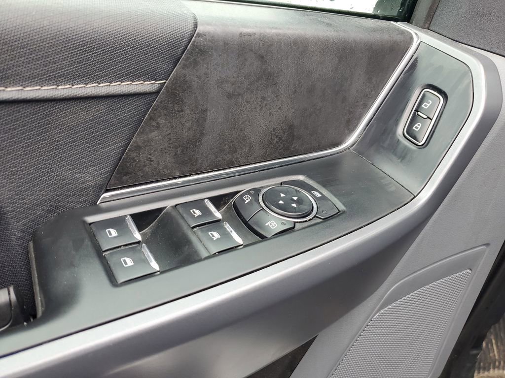 2025 Ford F-150 XLT - Photo 11