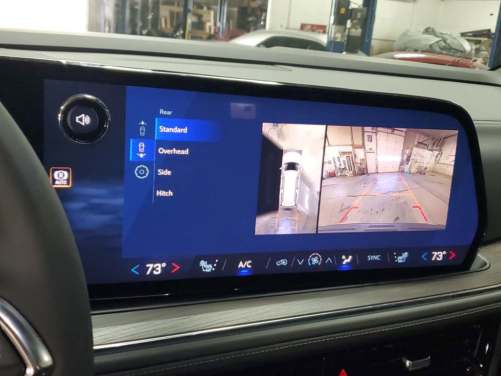 2026 Chevrolet Suburban Z71 - Photo 27