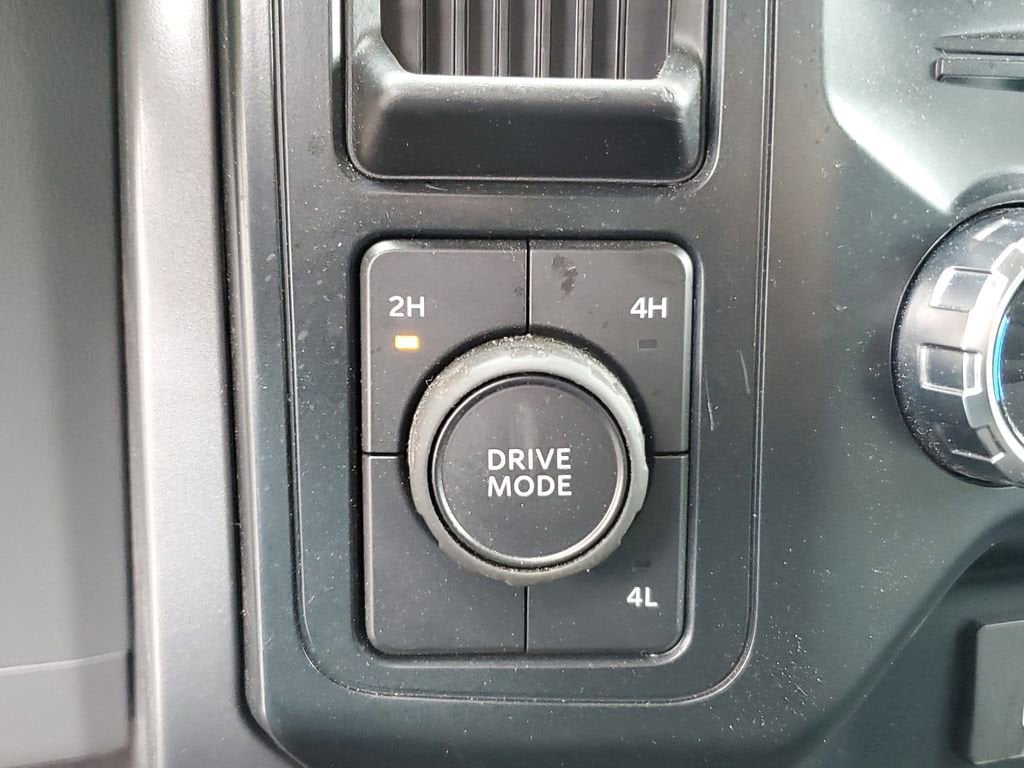 2025 Ford F-150 XLT - Photo 22
