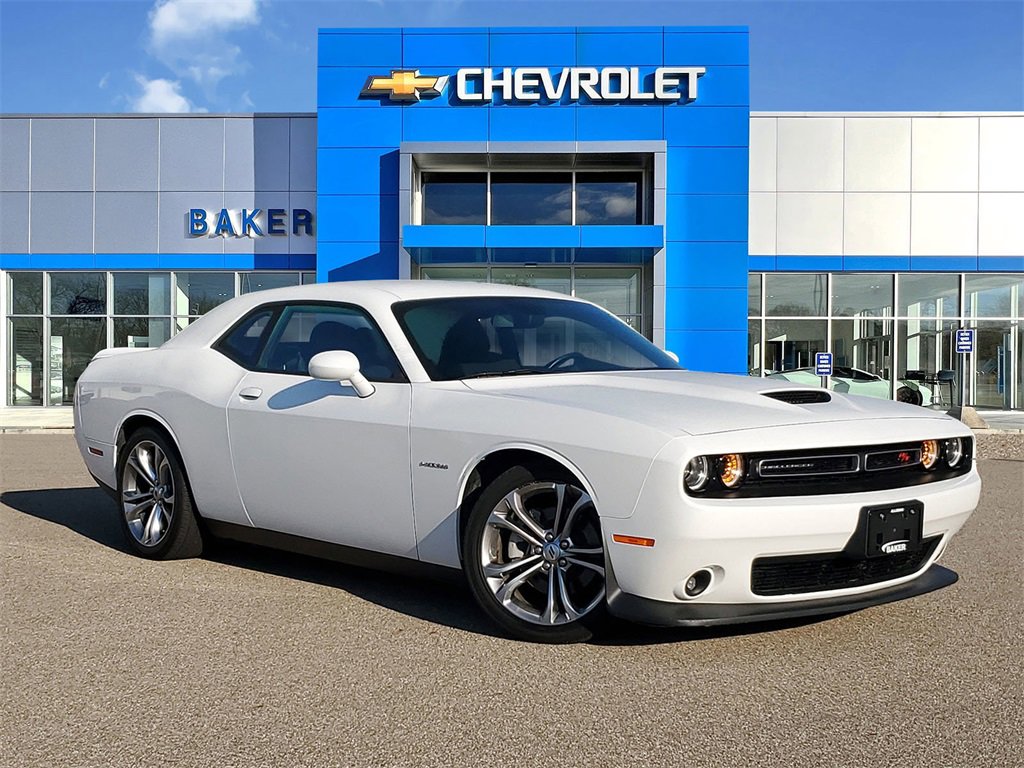2022 Dodge Challenger R/T's photo