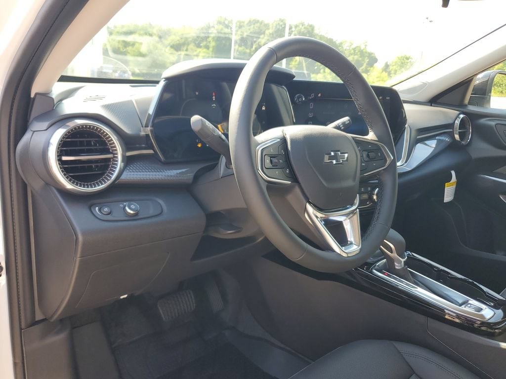 2026 Chevrolet Trax Activ - Photo 16