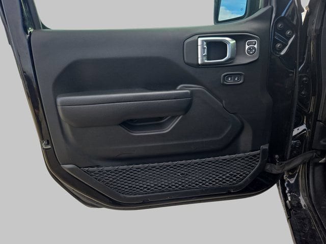 2022 Jeep Wrangler Unlimited Altitude - Photo 29