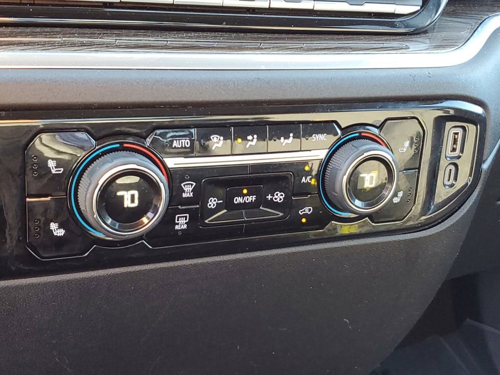 2025 Chevrolet Silverado 2500HD LT - Photo 24