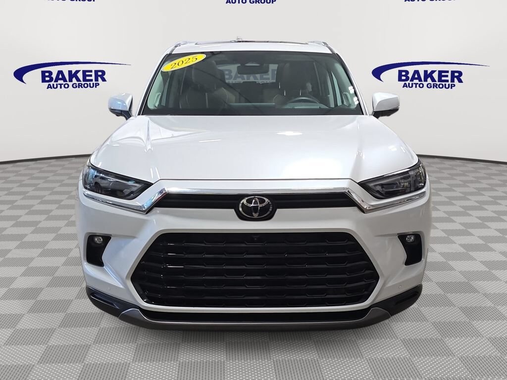 Used 2025 Toyota Grand Highlander XLE